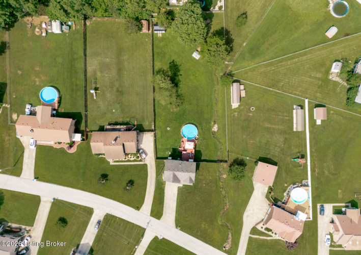 Listing Image 96