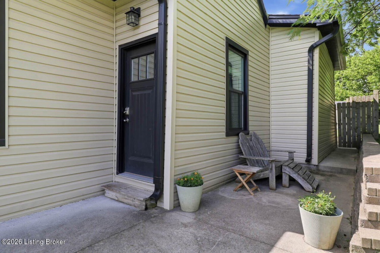 Listing Image 29