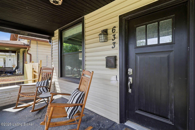 Listing Image 5