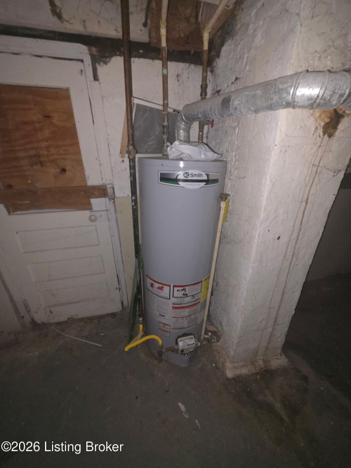 Listing Image 11