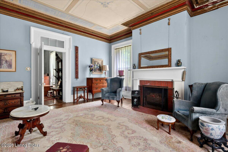 Listing Image 13