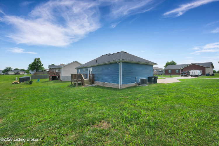 Listing Image 38