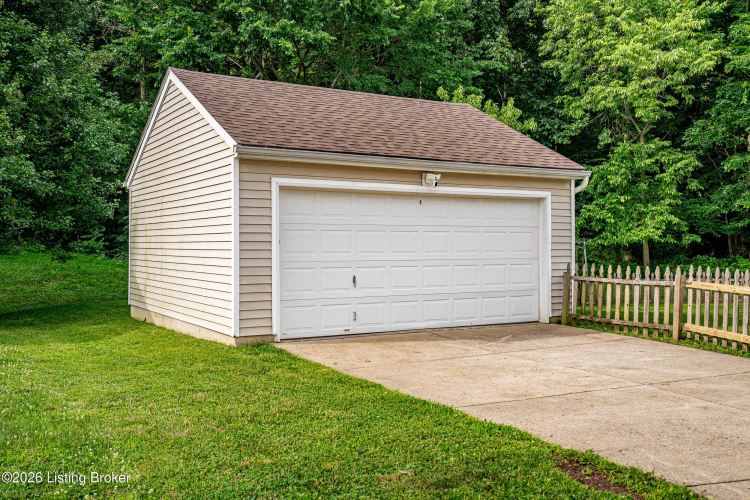 Listing Image 29
