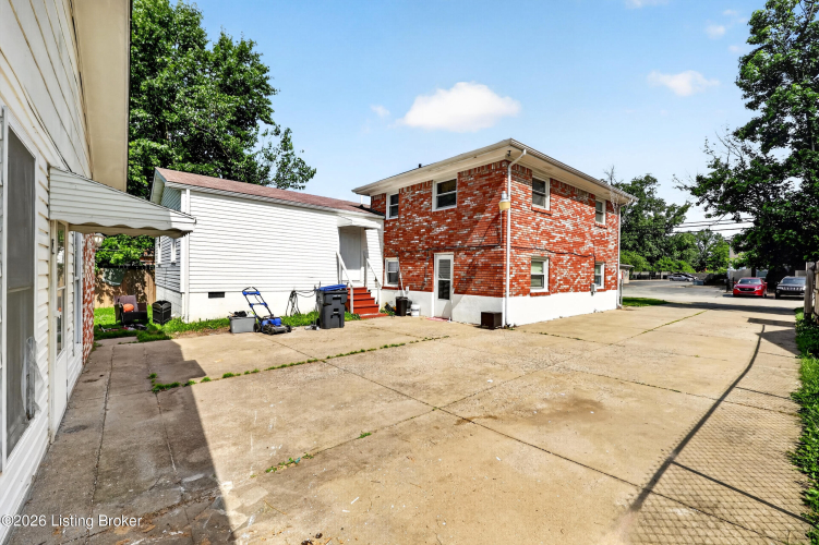 Listing Image 32