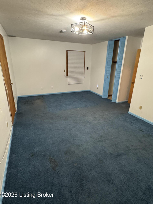Listing Image 26