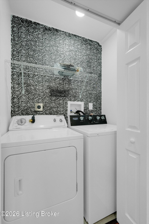 Listing Image 31