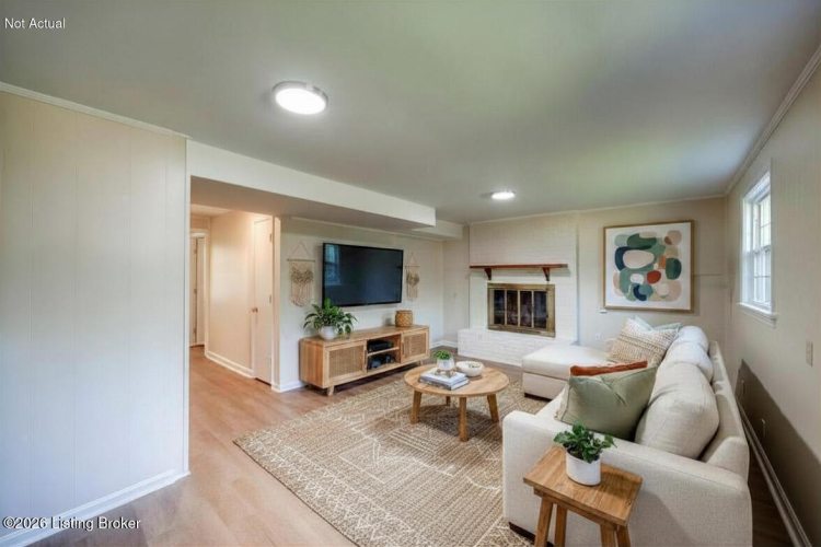 Listing Image 20