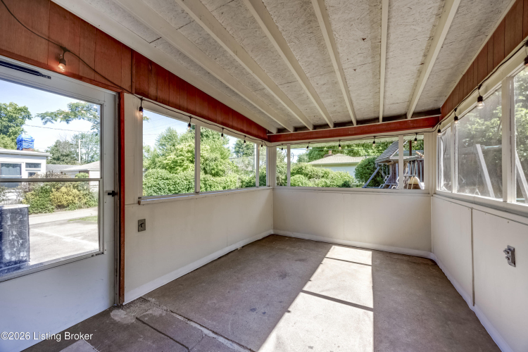 Listing Image 33