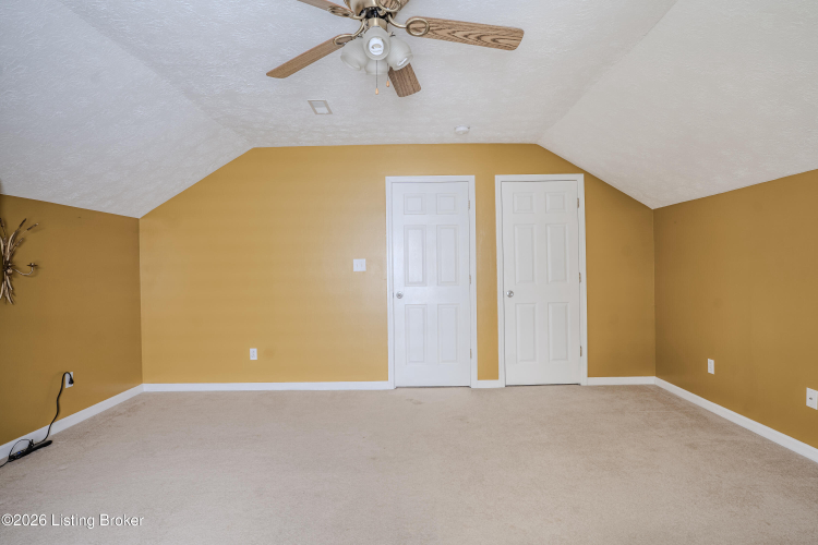 Listing Image 38
