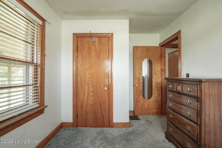 Listing Image 36