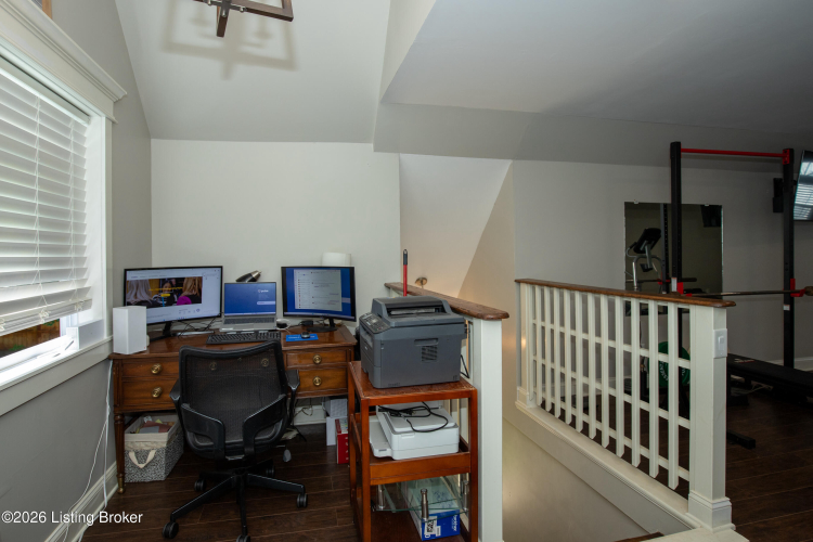 Listing Image 46