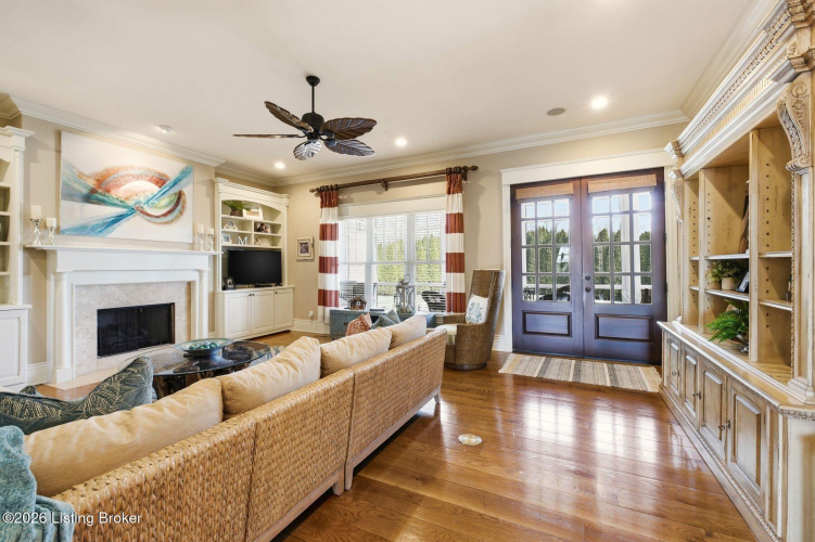Listing Image 15