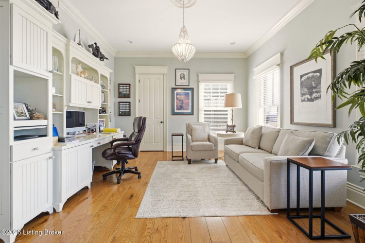 Listing Image 18