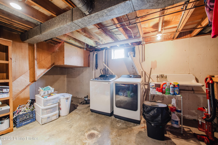 Listing Image 25
