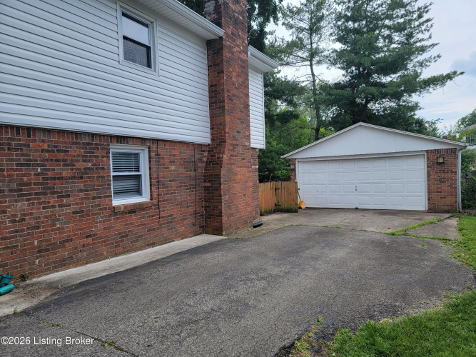 Listing Image 25