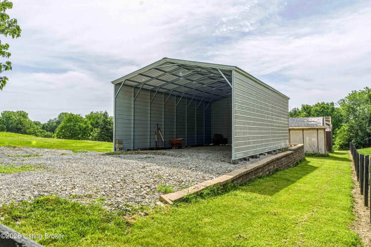 Listing Image 36