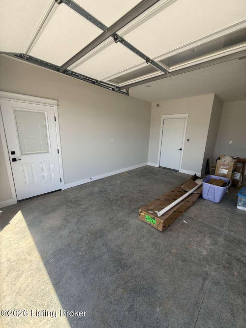Listing Image 38