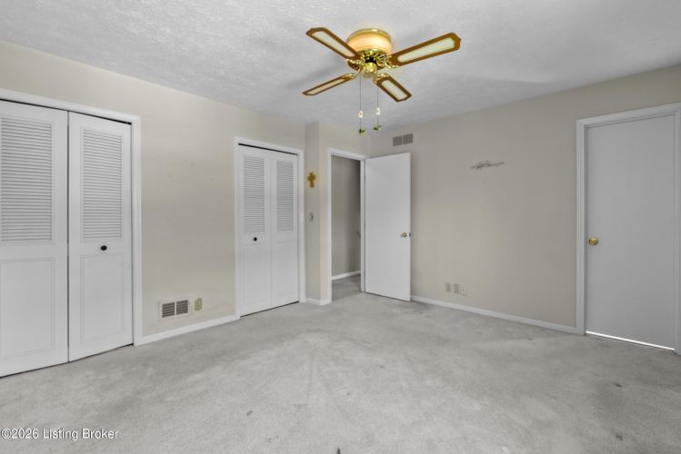 Listing Image 24