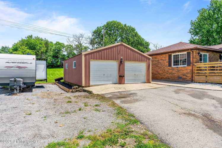 Listing Image 28