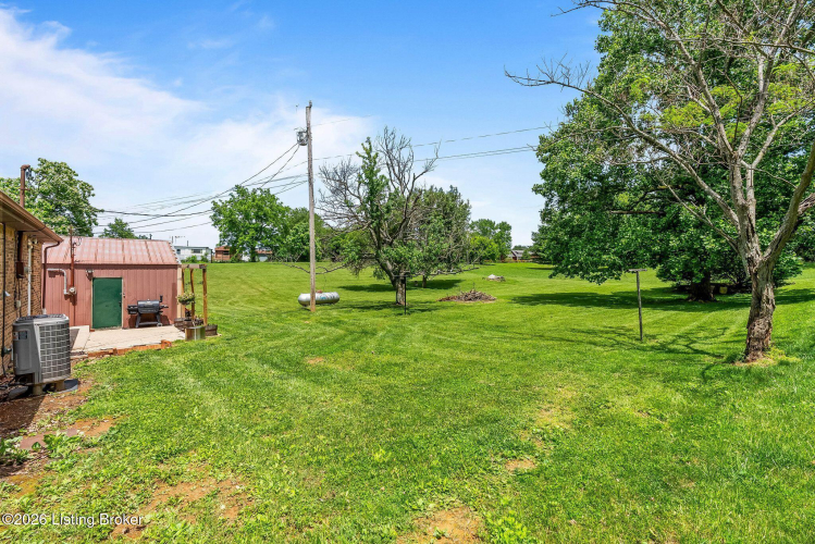 Listing Image 42