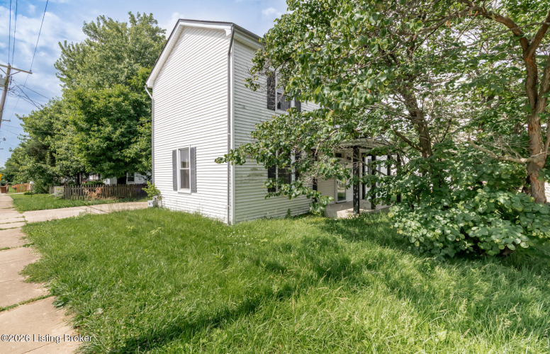 Listing Image 76
