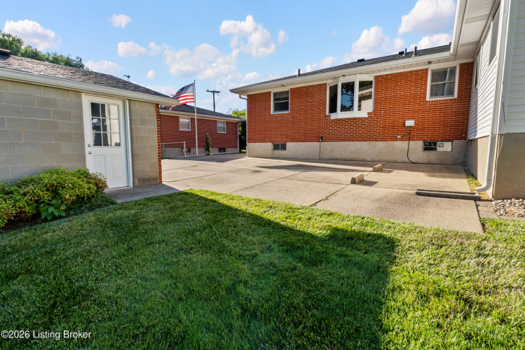 Listing Image 45