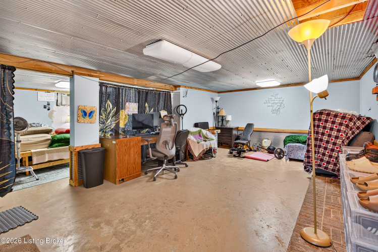 Listing Image 29