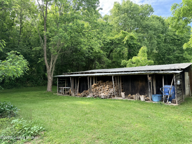 Listing Image 17