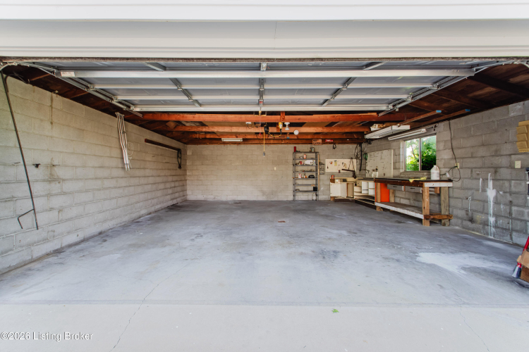 Listing Image 26