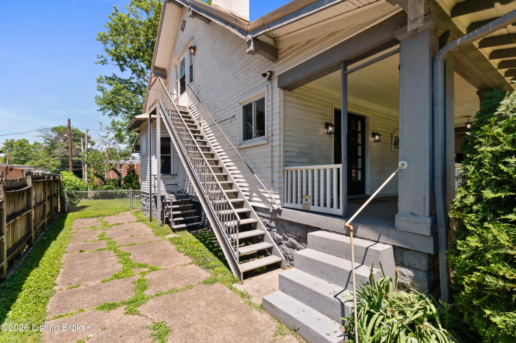 Listing Image 48