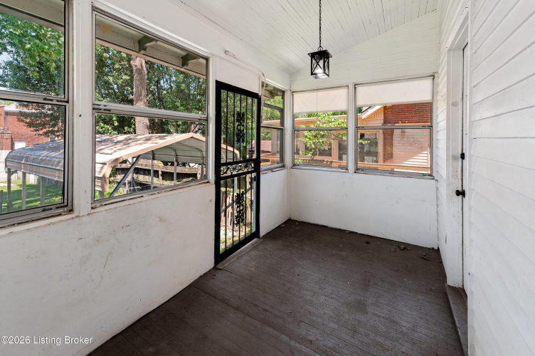 Listing Image 53