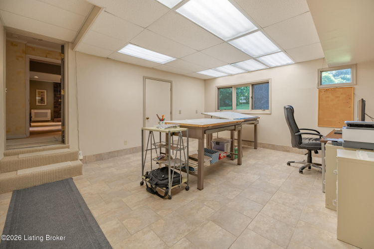 Listing Image 25