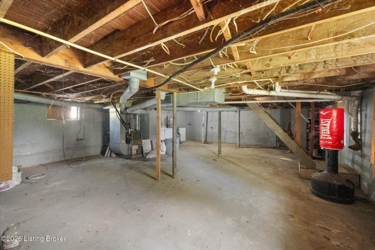 Listing Image 28