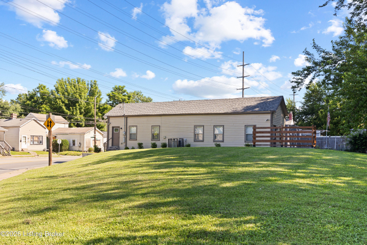 Listing Image 29