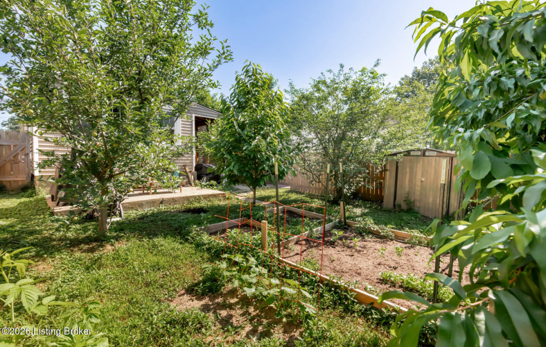 Listing Image 44