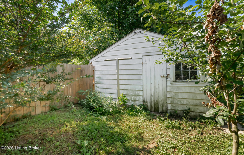 Listing Image 46