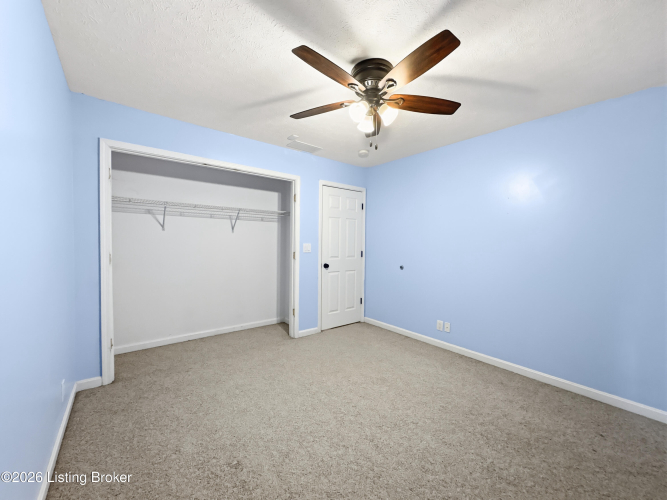 Listing Image 41