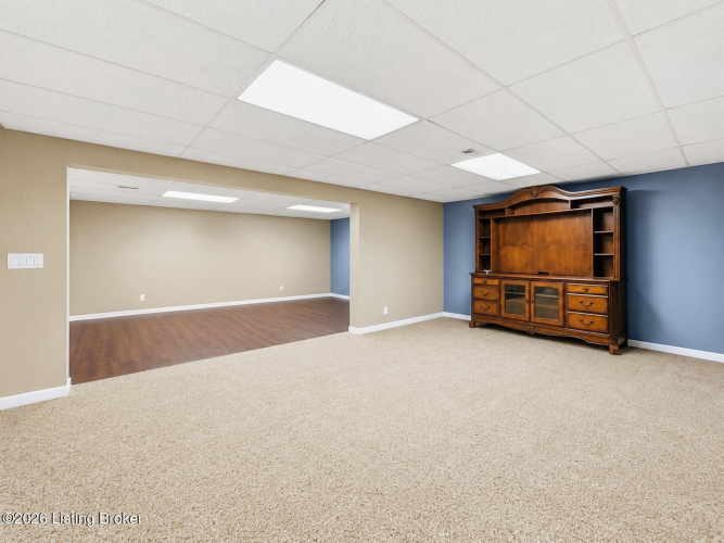Listing Image 50