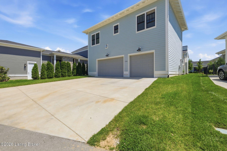 Listing Image 68