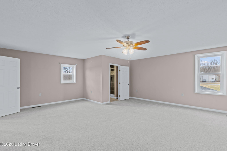 Listing Image 47