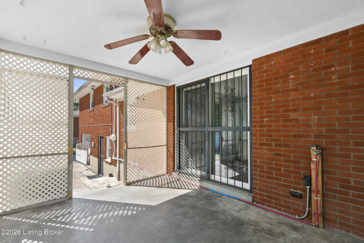 Listing Image 16