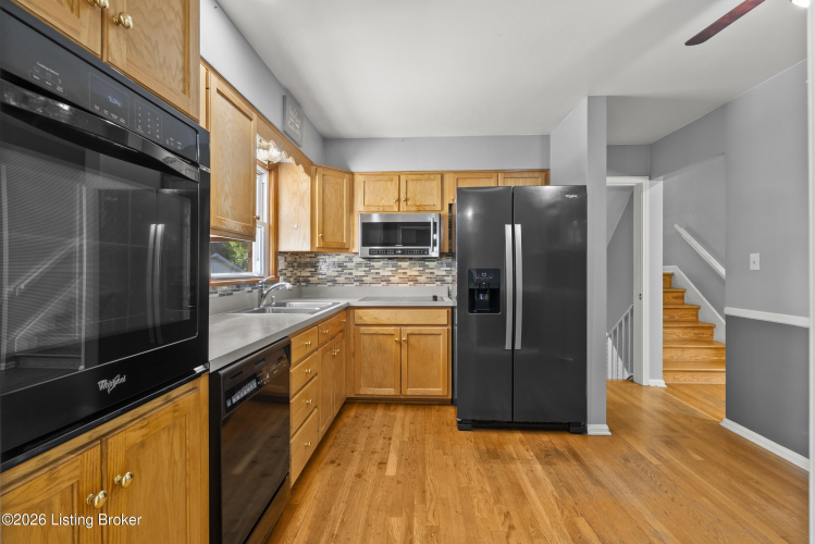 Listing Image 21