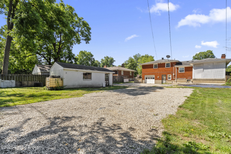 Listing Image 24