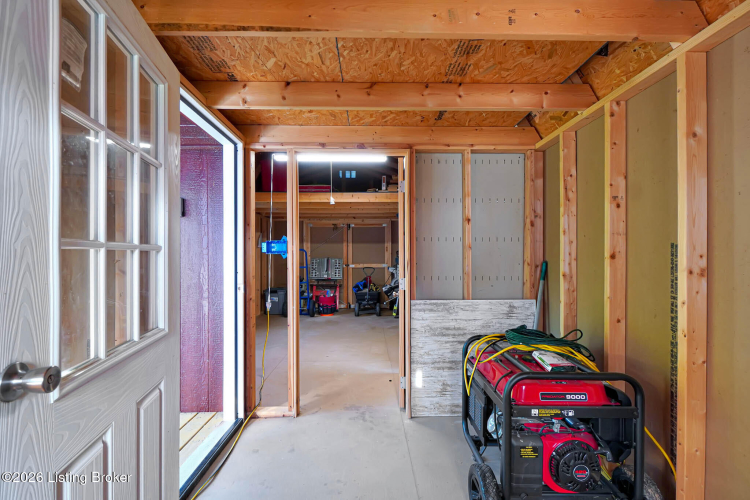 Listing Image 35