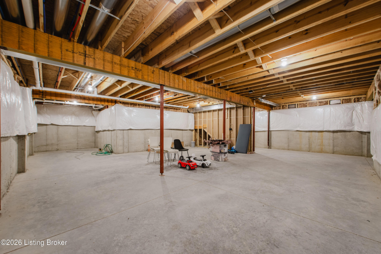 Listing Image 44