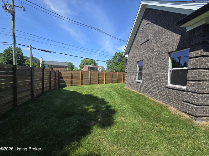 Listing Image 53