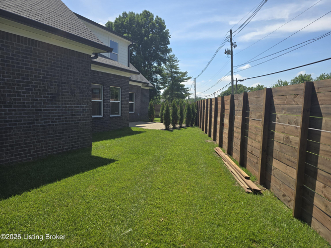 Listing Image 54