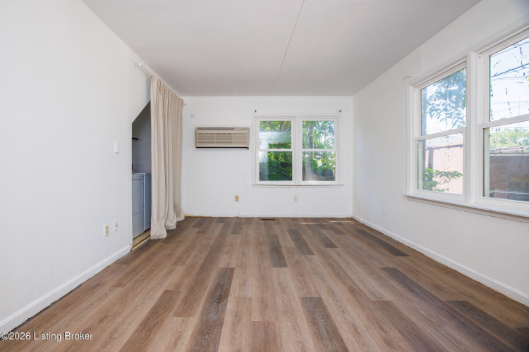 Listing Image 55