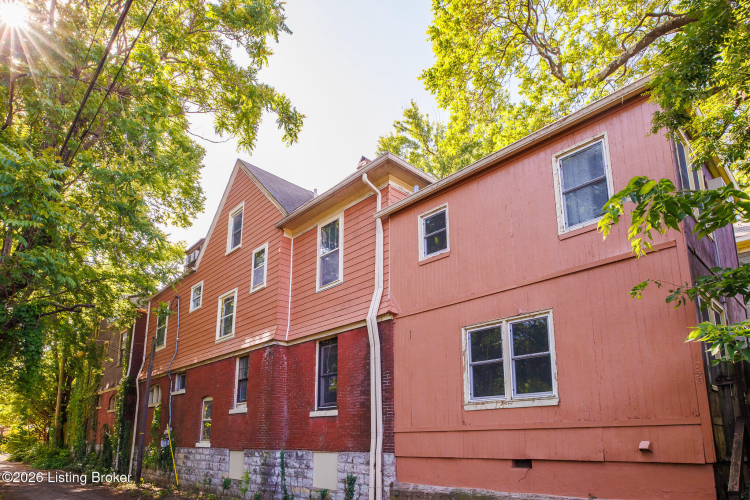 Listing Image 73