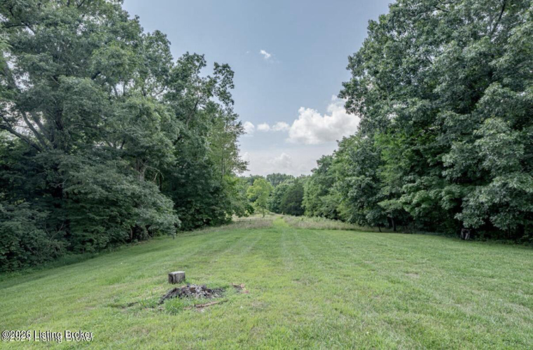 Listing Image 40